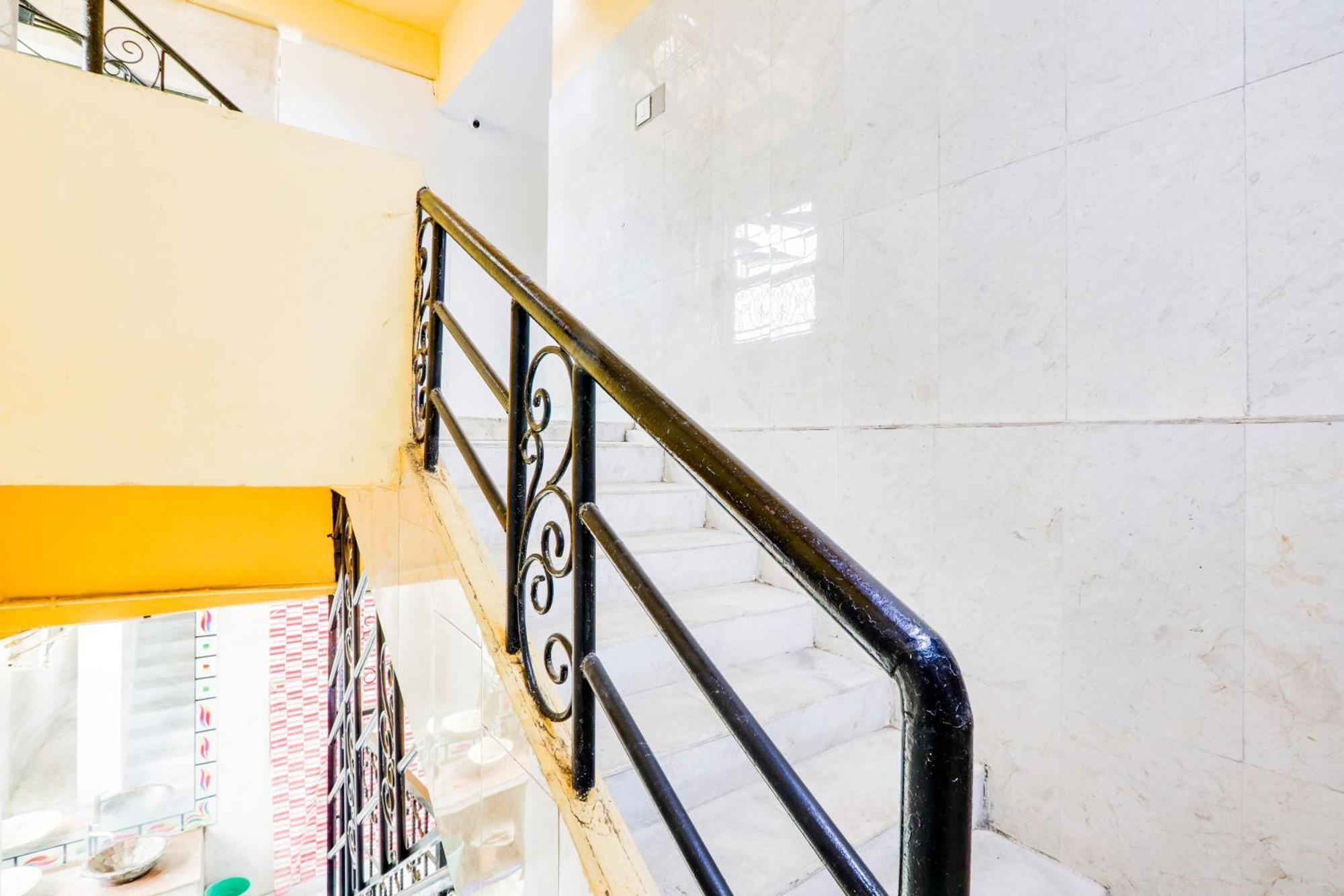 Hotel O City Inn Luxury Rooms 瓦朗加尔 外观 照片